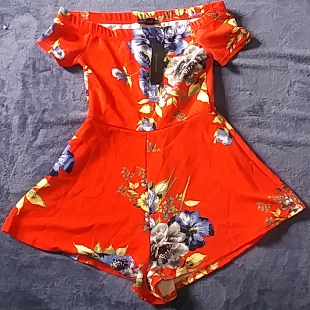 NWT Red Revamped Women's Romper SZ M